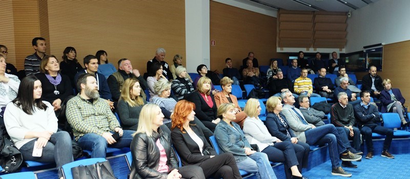 Zahuktava se rasprava o projektu širokopojasnog Interneta u gradu Karlovcu