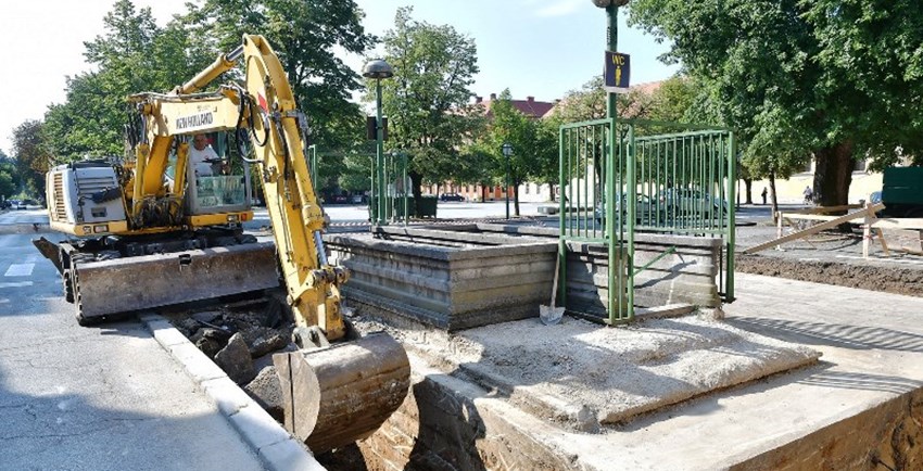 Uređuje se sanitarni čvor na Trgu bana J. Jelačića